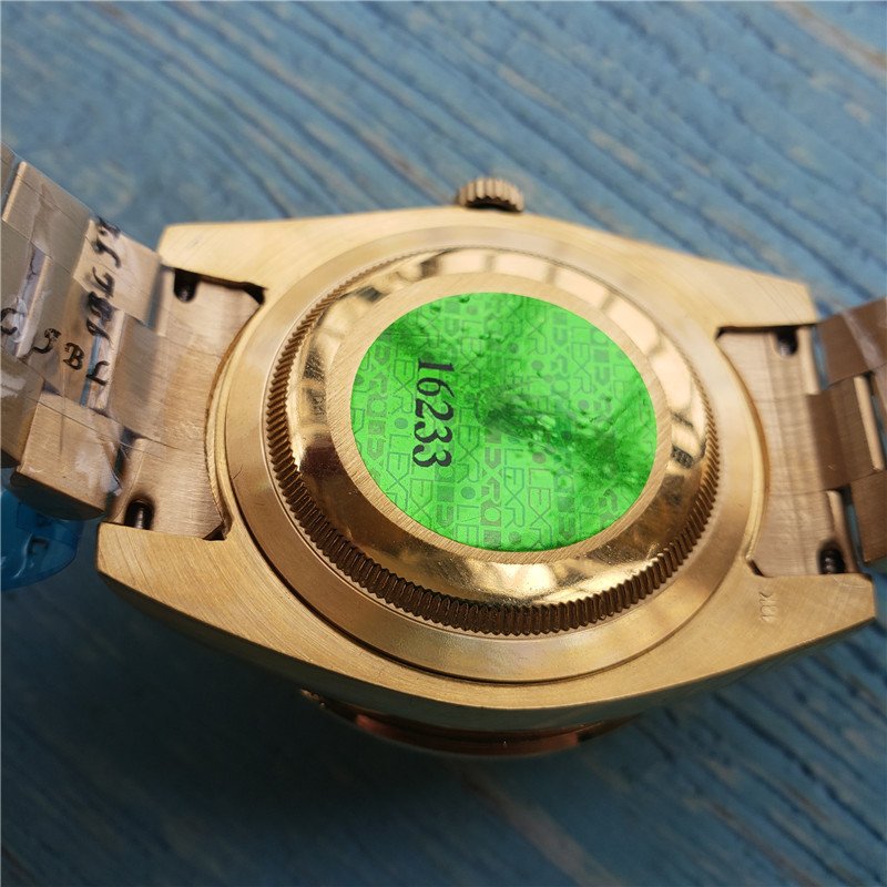 Swiss Replica Rolex Day-Date | RLX 119