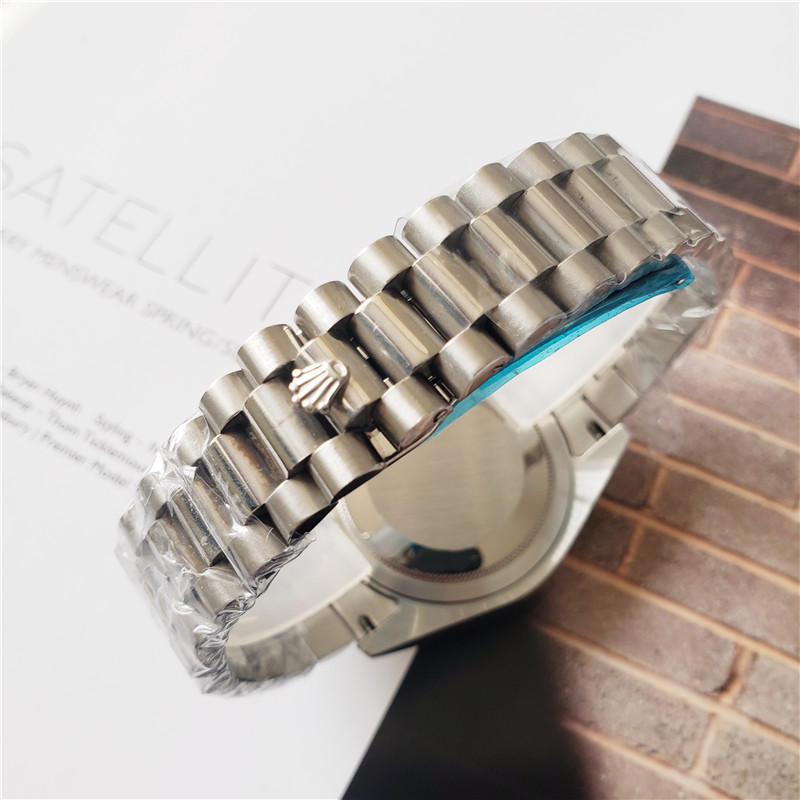 Swiss Replica Rolex Day-Date | RLX 191